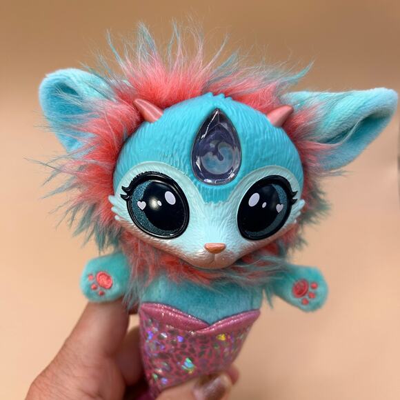 Magic Mixies Water Mixie V1 Figure Plush Cat Mermaid 7" Pink Blue w Jewel - Picture 4 of 6